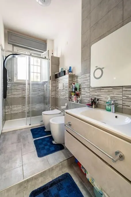 شقة A Casa Di Mario بولونيا 0*,